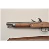 Image 4 : 18AR-31 FLINTLOCK WITH STOCKEarly 19th century flintlock officer’s pistol  with detachable shoulder 