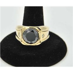 18PRS-4 BLACK DIAMOND RINGOne mans ring in 14k yellow gold set with   5.7ct black diamond and 2 acce