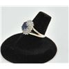Image 2 : 18PRS-10 SAPPHIRE & DIAMOND RINGOne 14k white gold ladies ring set with an  oval sapphire weighing a