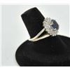Image 3 : 18PRS-10 SAPPHIRE & DIAMOND RINGOne 14k white gold ladies ring set with an  oval sapphire weighing a