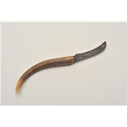 18CA-300 CURVED KNIFE19th century “Curved Knife” for skinning. The  blade is marked “W.R.” with crow