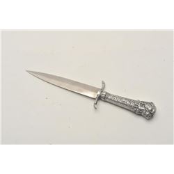 18CA-302 GERMAN PRE1900 SPEAR POINT DAGGERGermanic Pre-1900 spear point dagger with  cast pewter gri