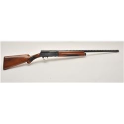 17MH-70 BROWNING LIGHT TWELVE #424479Browning Light Twelve semi-automatic shotgun,  12 gauge, ventil
