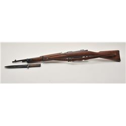 17MH-23 CARCANO #P2158Carcano bolt action carbine, 7.35mm caliber,  military finish, wood stock, bay