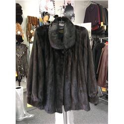 Natural Ranch Female Mink Stroller