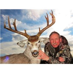 5-Day Mexico Whitetail Deer Hunt for 1