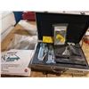 Image 1 : Contour Worker Kit