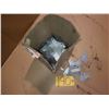 Image 1 : Box with contain
