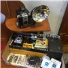 Image 1 : LOT178: Vintage Camera's & Accessories