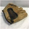 Image 2 : LOT203: Vintage Reach Baseball Glove - Rare Find !