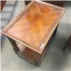 Image 1 : LOT227: Side Table