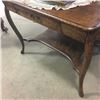 Image 1 : LOT273: Wave Front Harp Back Washstand & Table Cloth