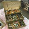 Image 1 : LOT275: Jewellery Box w/Contents !