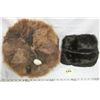 Image 1 : Beaver Fur Pillow + Muskrat Fur Ladies Muff