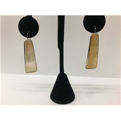 .925 Sterling Silver Shell Earring 3.20g