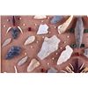 Image 13 : Native American Arrowhead Artifact Collection