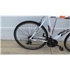 Image 2 : GMC 26" Denali Men's 6061 Alloy White Shimano Equipped 700cc Road Bike