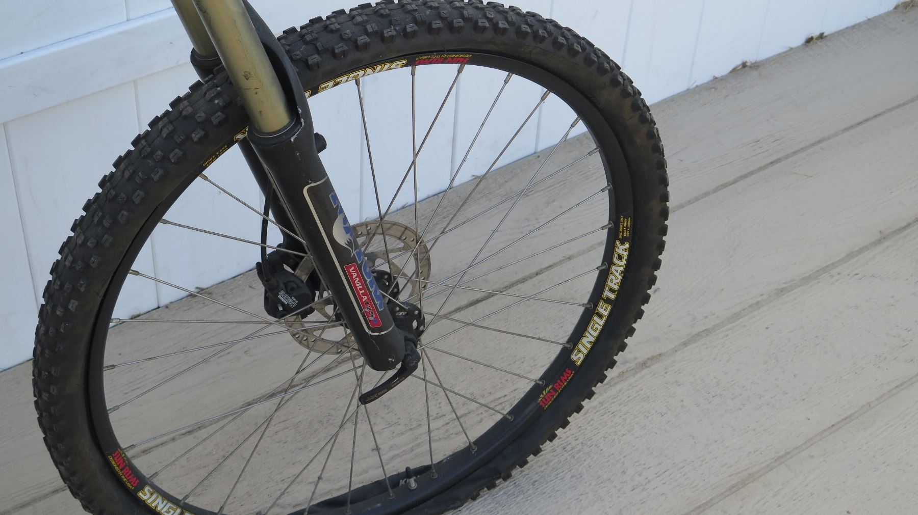 Ruckus GT Men's Gray 2.0 Single Track Shimano Deore Equipped Mountain ...