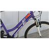 Image 4 : Roadmaster 24" Granite Peak Women's Blue Ground Assault 18 Speed Road Bike