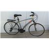 Image 1 : Schwinn Network 1 Men's Gray Hybrid Road Bike w/ Carrier