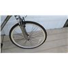 Image 8 : Schwinn 700c Trailway Men's Gray Tourney Hybrid Max Bike