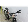 Image 8 : Genesis RCT 27 Men's Boy's Hardtail Black Green Aluminum Mountain Bike
