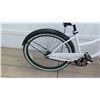 Image 2 : Huffy 26" Cranbrook Women's White Single Speed Cruiser Bike w/ Coaster Brake