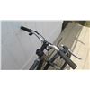 Image 8 : Cannondale F400 Men's CAAD2 Aluminum Black Mountain Bike Front Brake Missing