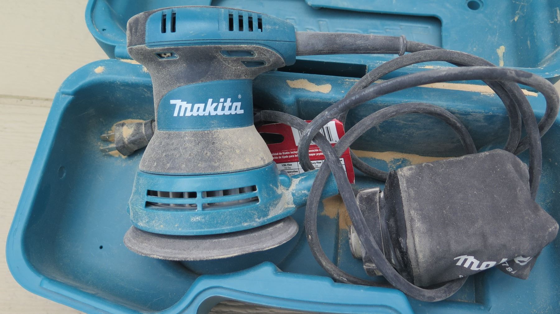 Шлифовальная машина makita bo5030 Шлифовальная машина makita bo5030