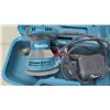Image 2 : Tools - Makita BO5030 Palm Sander