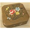 Image 2 : Collectibles - Painted/Carved Wood Boxes