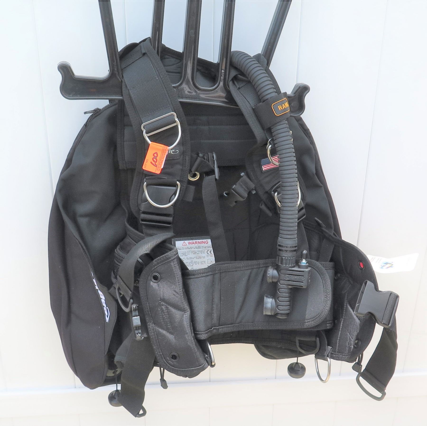 Scuba Gear - Zeagle Ranger BC Bouyancy Compensator w/Tags (appears unused)