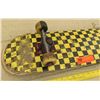 Image 2 : Skateboard w/ Black & Yellow Checkered Deck
