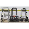 Image 1 : 2 Folding Rolling Carts, Step Stool