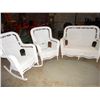 Image 1 : 3 PC White Wicker Set