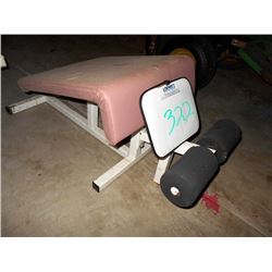 Pyramid Profile Situp Chair