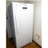Image 1 : Frigidaire 6 FT Upright Freezer