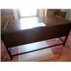 Image 4 : Maple Type Desk