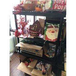 Seasonal Decorations/Huge Lot