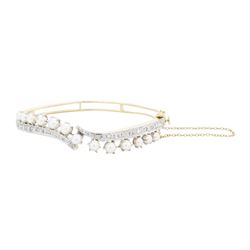 14KT Yellow Gold 0.50 ctw Diamond and Pearl Bangle Bracelet