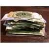 Image 1 : Estate Sale: Lot of World Banknote 250 GR