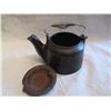 Image 2 : Vintage Cast Iron Wagner Ware Sidney 0 Tea Pot