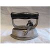 Image 2 : Vintage May 22nd 1900 Iron