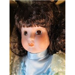 Brinn's 1986 Musical Porcelain Doll Plays "The Way We Were" New in Box