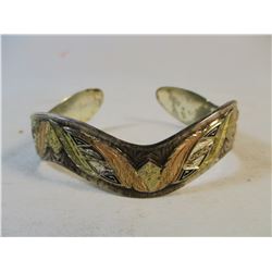 Vintage Montana Silversmiths Cuff Bracelet