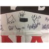 Image 2 : 2004 WORLD CUP TEAM CANADA TEAM SIGNED HOCKEY BANNER