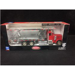 NEW RAY PETERBILT MODEL 370 MODEL TRUCK (IN BOX) 1:32 DIE CAST