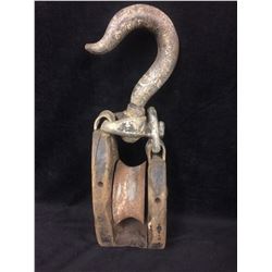 24" VINTAGE BARN PULLEY