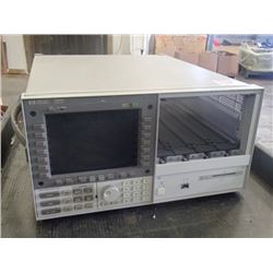 Hewlett Packard Spectrum Analyzer, P/N: 70004A