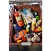 Image 1 : TOTE OF CREAMS AND SHAMPOO ETC